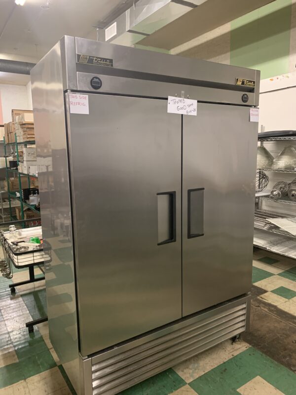 True T49DT Dual Temp Refrigerator-Freezer